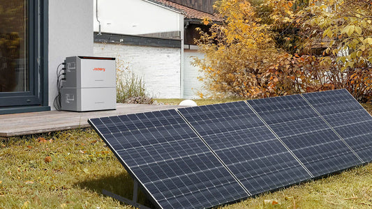 Jacker HomePower 2000 Ultra auf der Terrasse