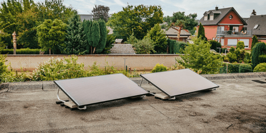 Balkonkraftwerk auf Flachdach