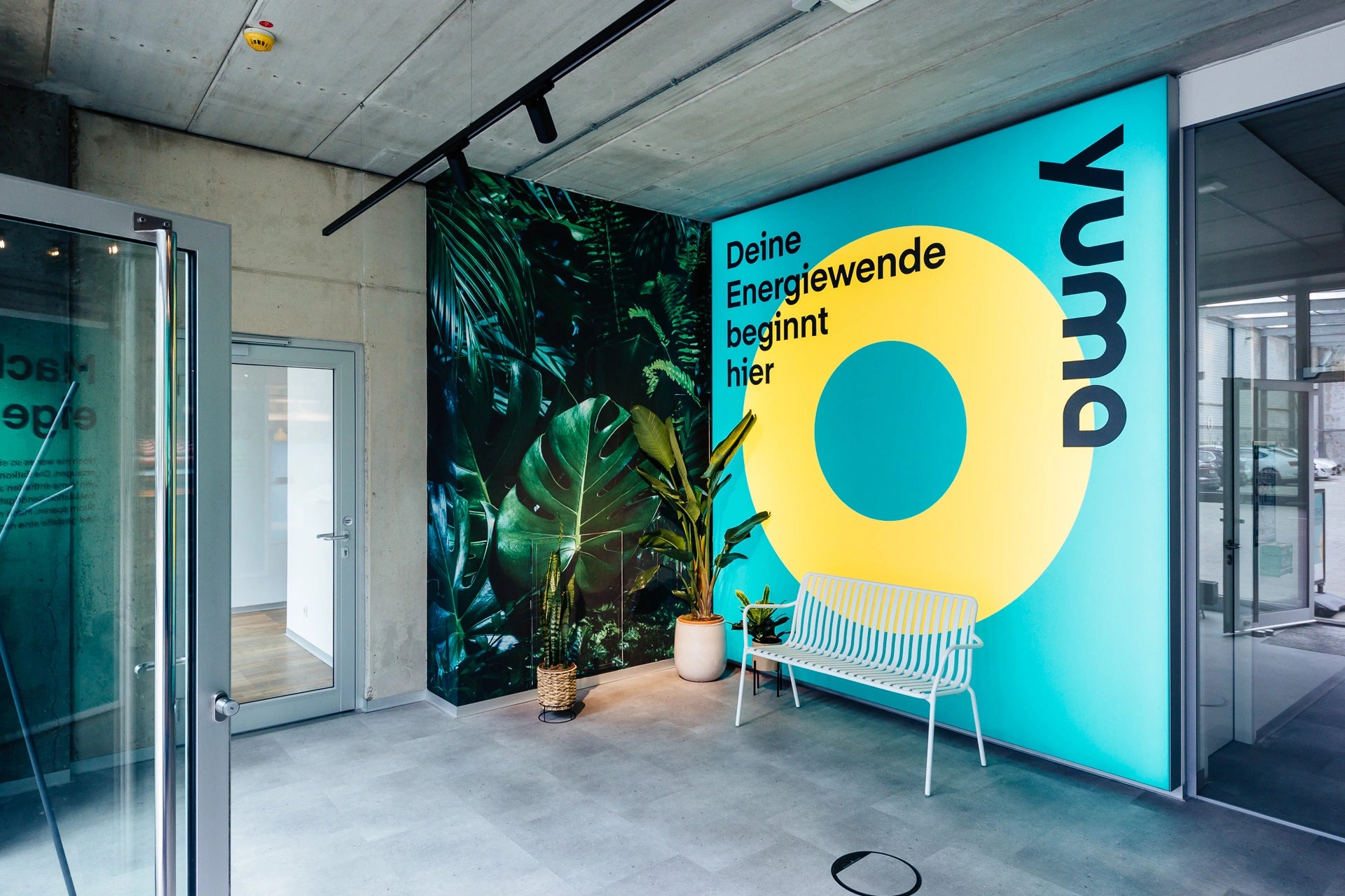 Eingang des Yuma-Stores